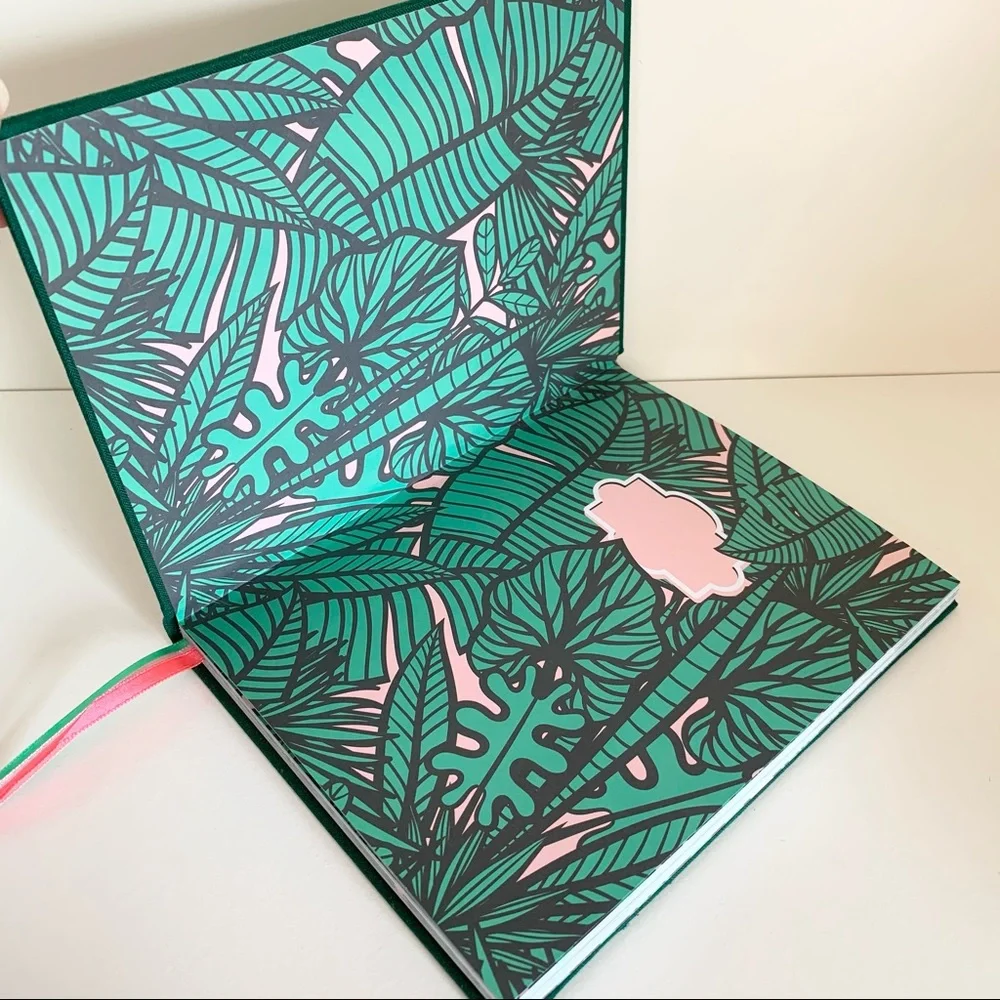 NEW Planner book